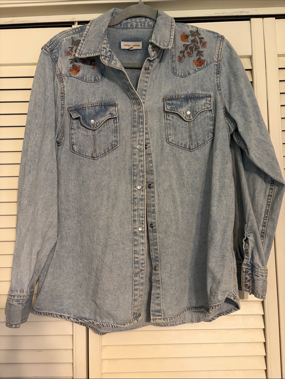 Vintage Vibe Light Blue Denim Button-Down Shirt with Embroidered Yoke